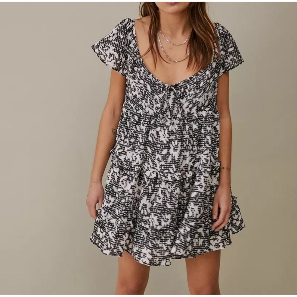 Urban Outfitters Bea Gingham Floral Mini Dress Black White Short Sleeve Medium